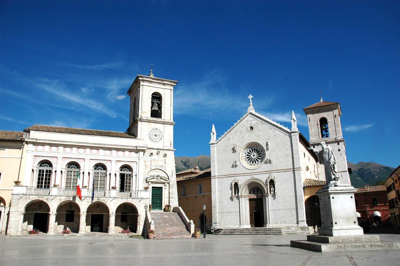 Albergo Benito Norcia Exteriör bild