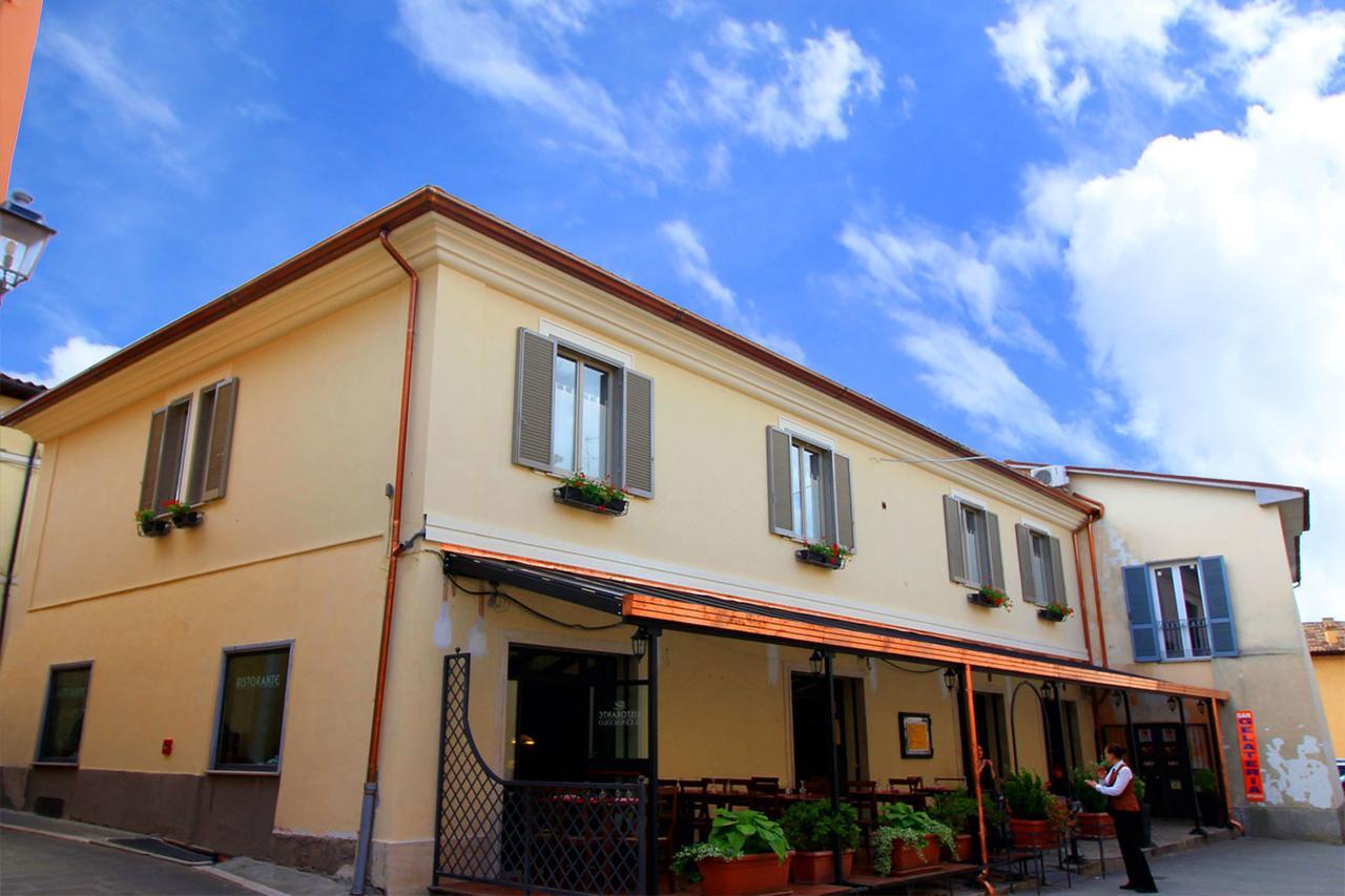 Albergo Benito Norcia Exteriör bild